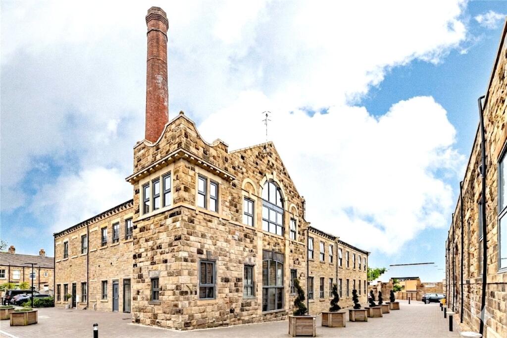 Main image of property: Flat 16, Dyehouse Walk, Yeadon, Leeds