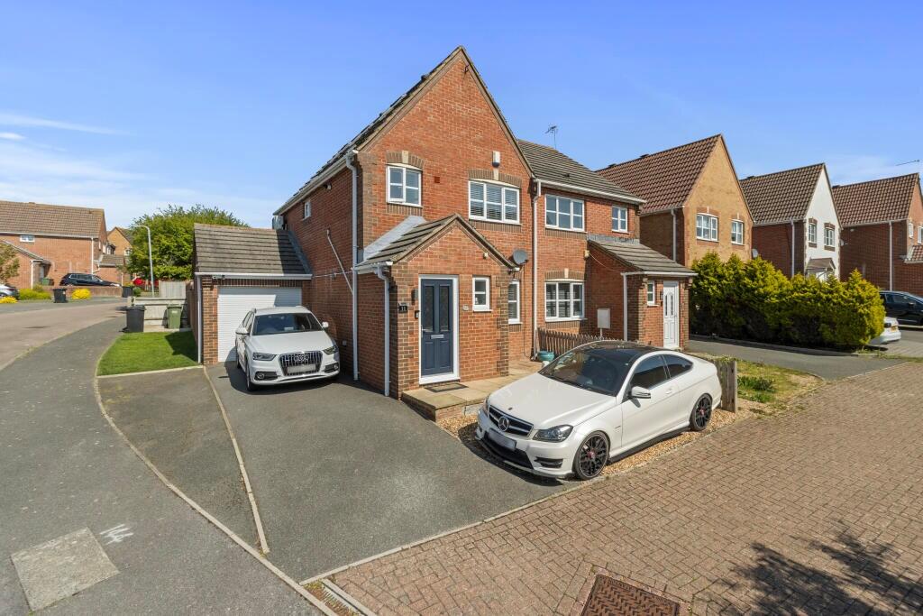 3-bed semi-detached on Medina Drive, Stone Cross, Pevensey, £350,000