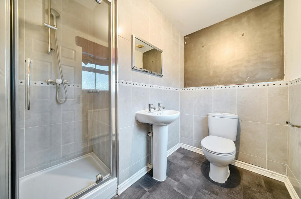 Apartment in Southampton, Park Gate - View 6