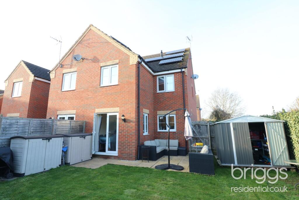 Windmill Close, Deeping St James, Market Deeping, PE6 photo 3
