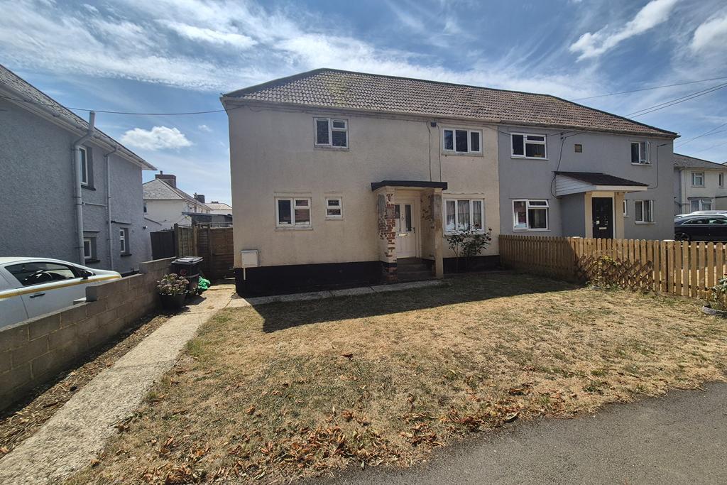Main image of property: Severalls Park Avenue, Crewkerne TA18