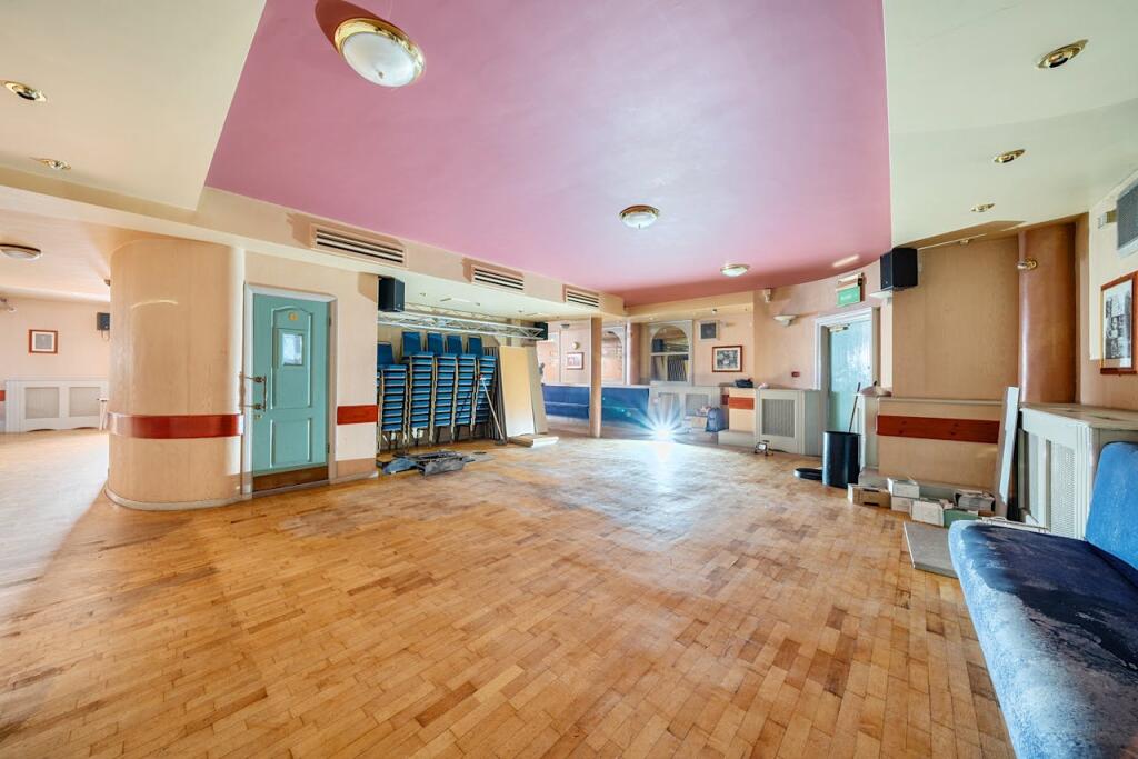 1404124-25-697b55d31872a.jpg