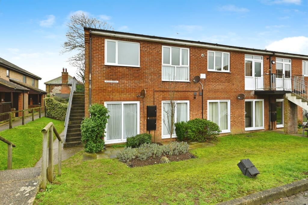 Main image of property: Silfield Gardens, Hunstanton