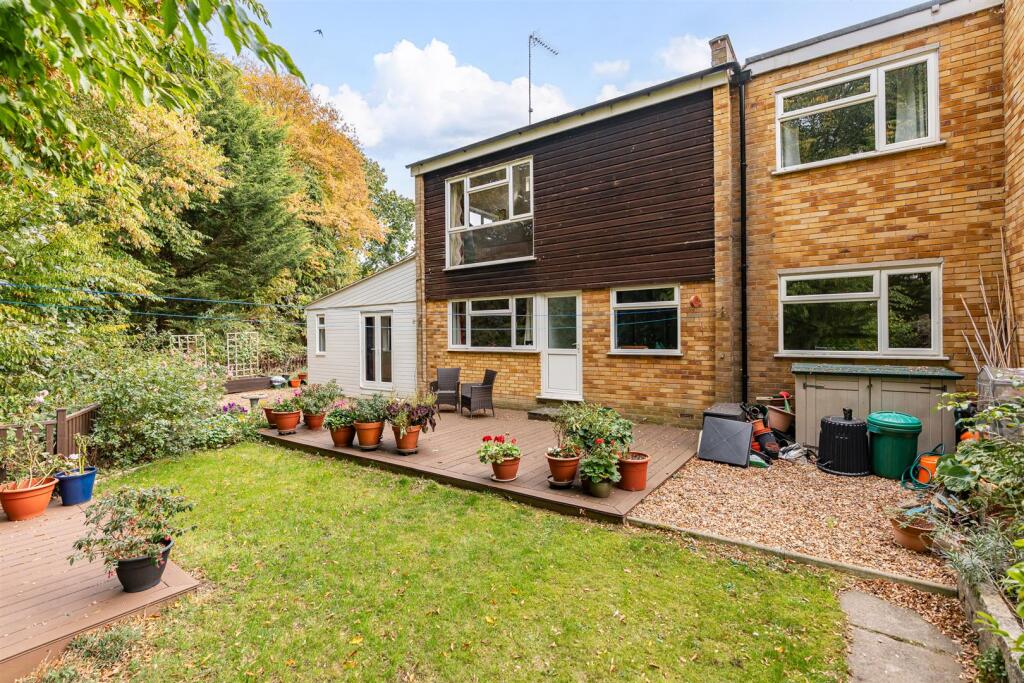 Main image of property: The Chase, Welwyn