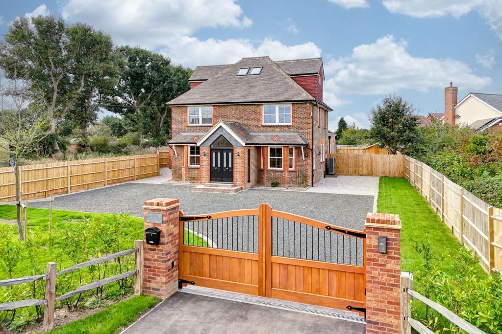 Park Road, Hellingly, BN27