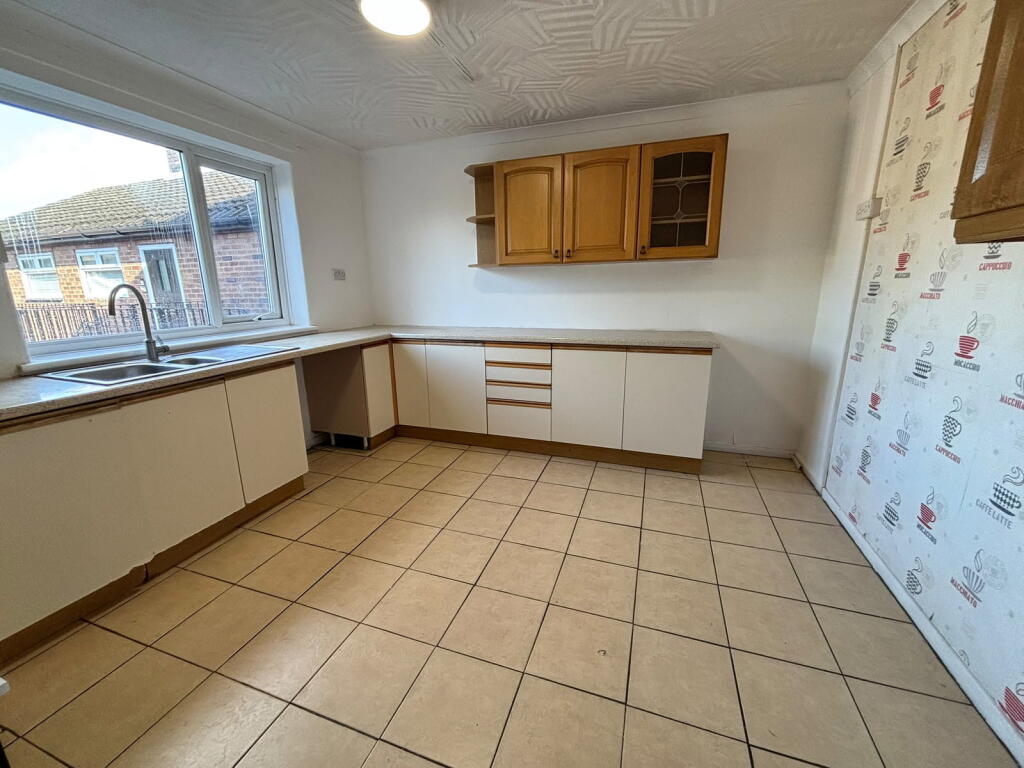 Apartment in West Lancashire, Skelmersdale - View 3