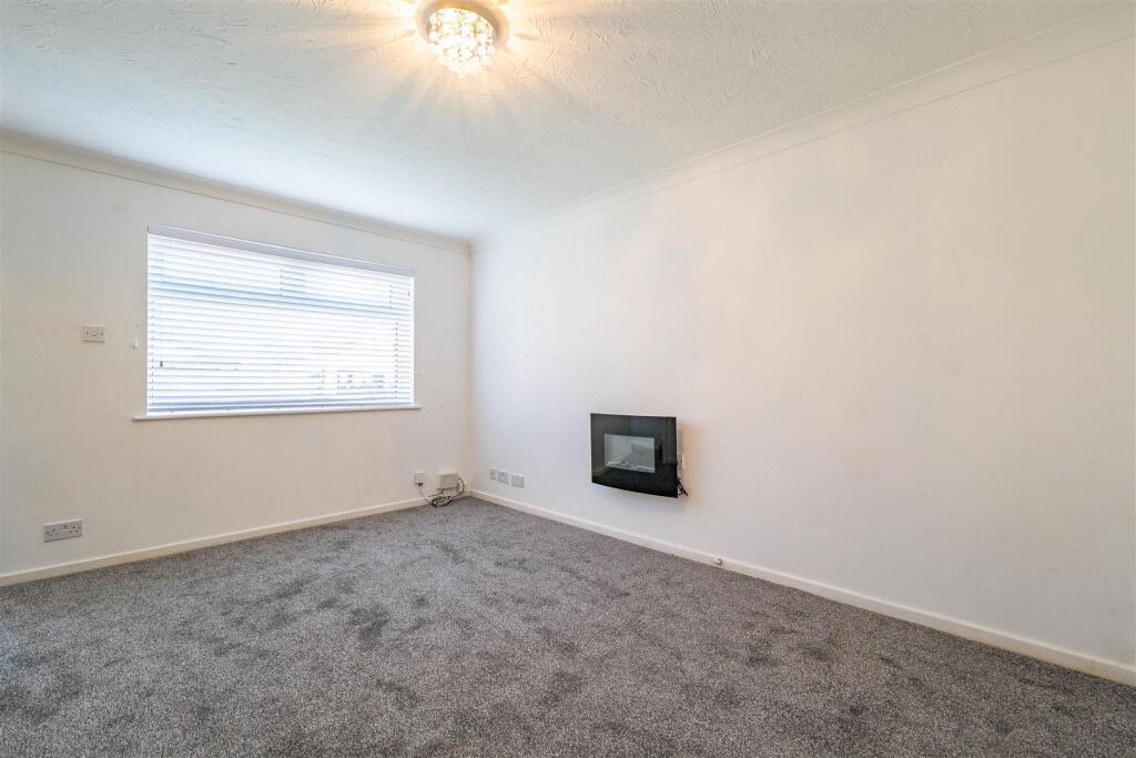 House in Chorley, Gillibrand Development Area, Eaves Green - More
