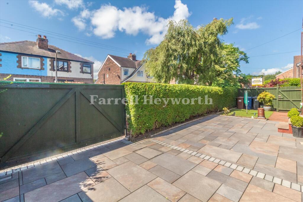 Stanley Avenue, Penwortham, Preston photo 2