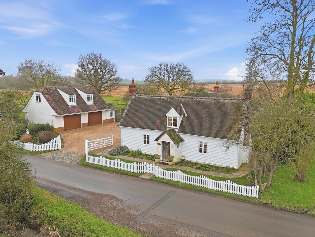Main image of property: Bacon End, Dunmow