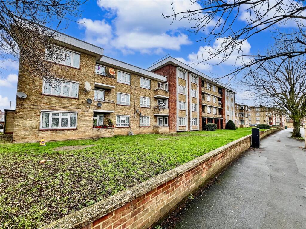 Main image of property: Milford Court, Uxbridge Road, Southall, UB1