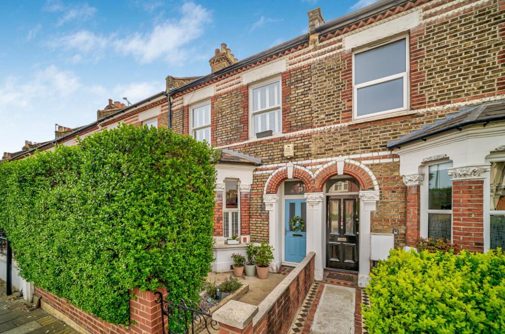 Main image of property: Earlsfield Road, Earlsfield, London, SW18