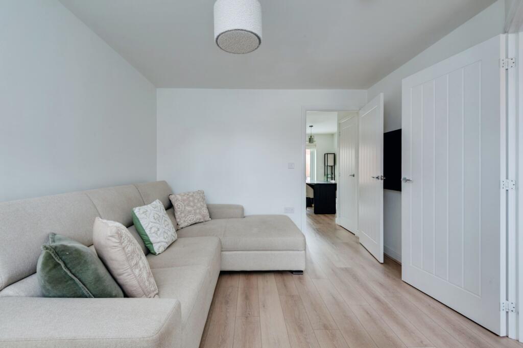 Acorn Drive, PRESCOT, Merseyside, L34 photo 4