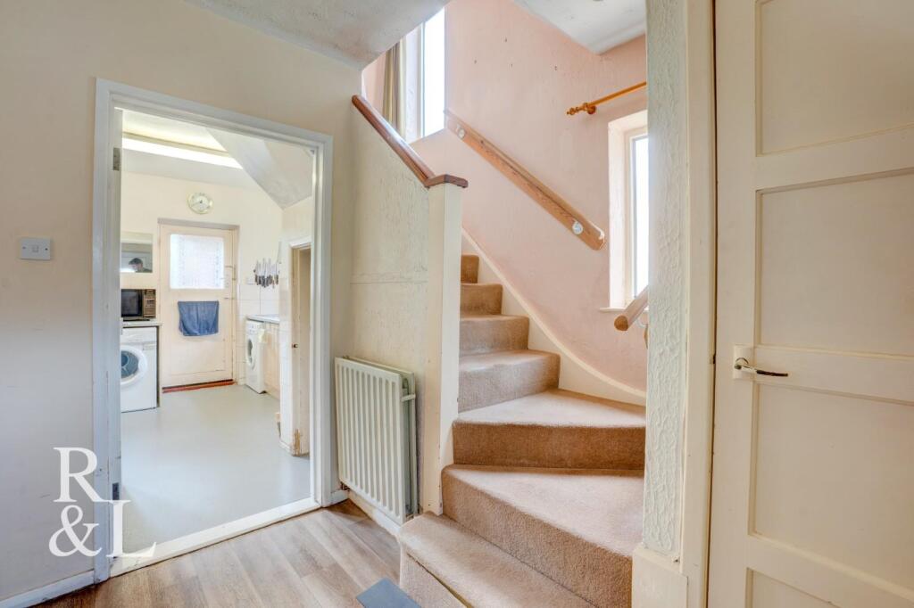 House in Nottingham - View 3