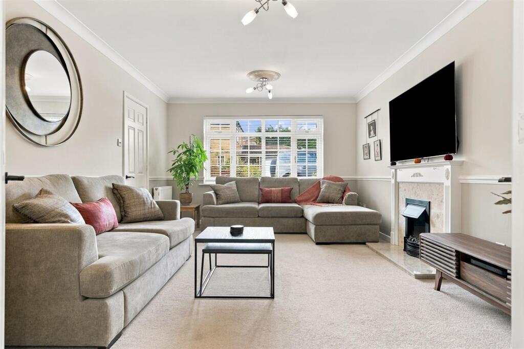 House in Solihull, Elmdon Heath - View 2