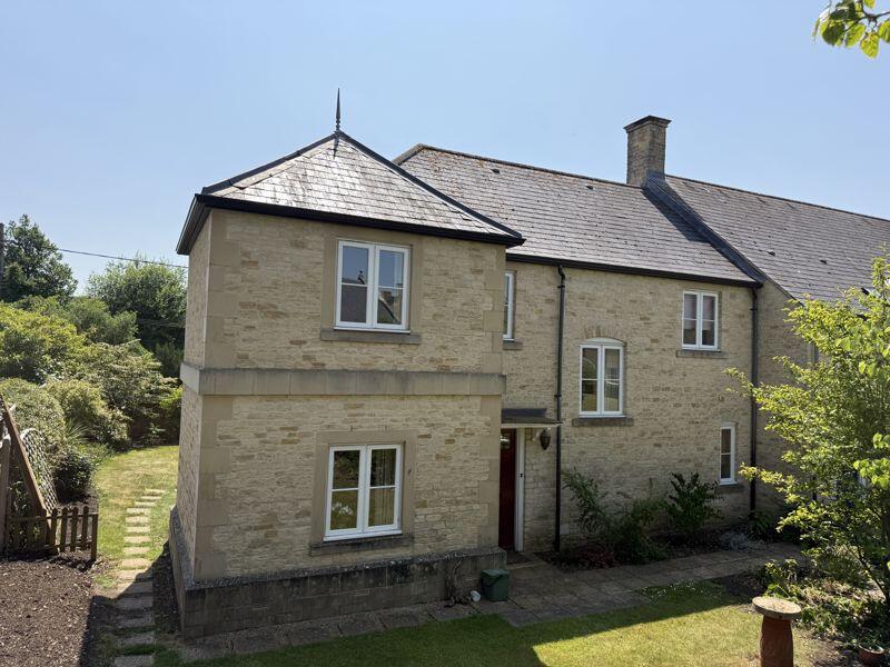 The Orchard, The Croft, Fairford photo 2
