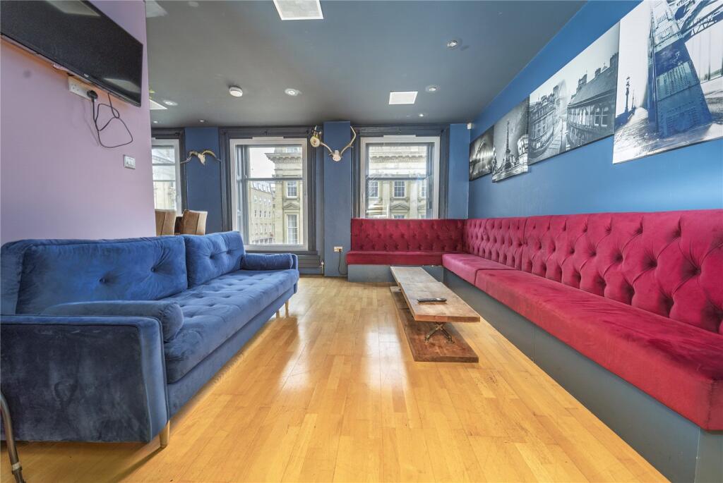 Apartment in Newcastle upon Tyne, Tyne and Wear - More