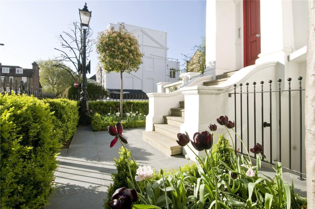 House in London - View 3