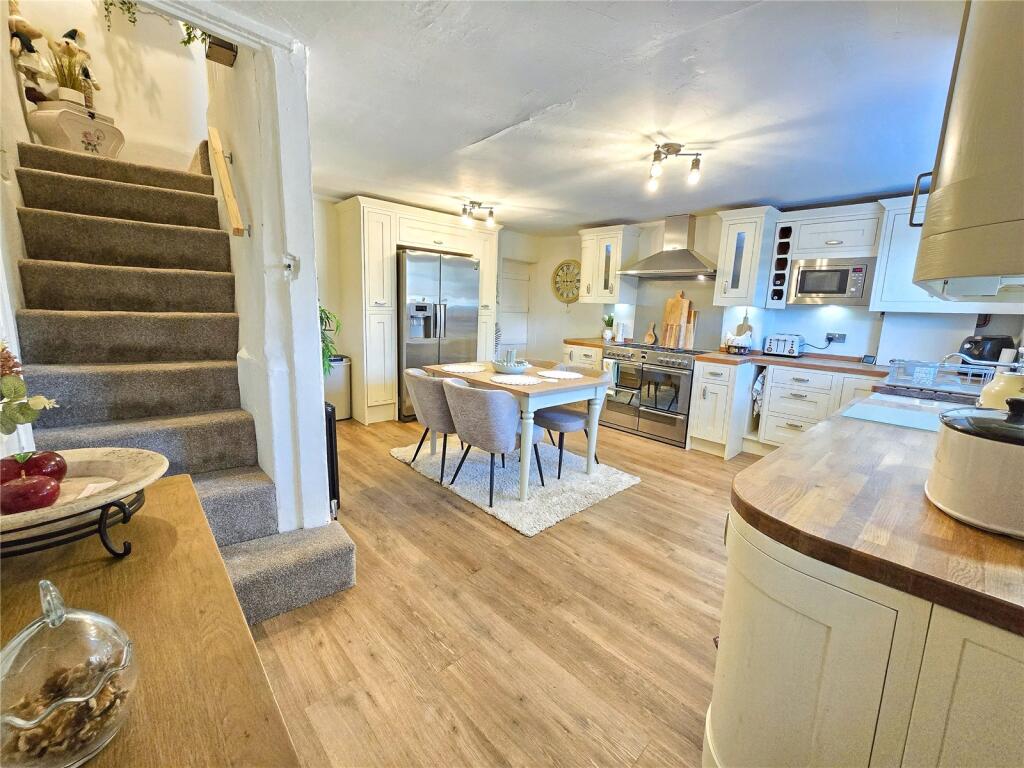Burnley Road, Loveclough, Rossendale, BB4 photo 3