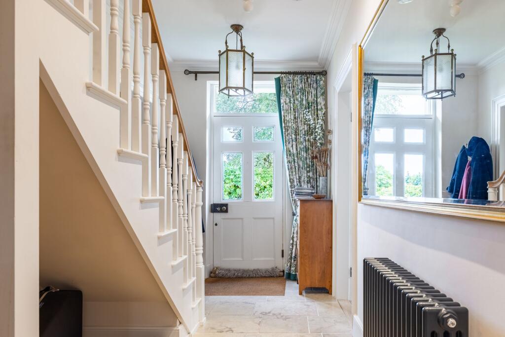 House in Plymouth - View 5