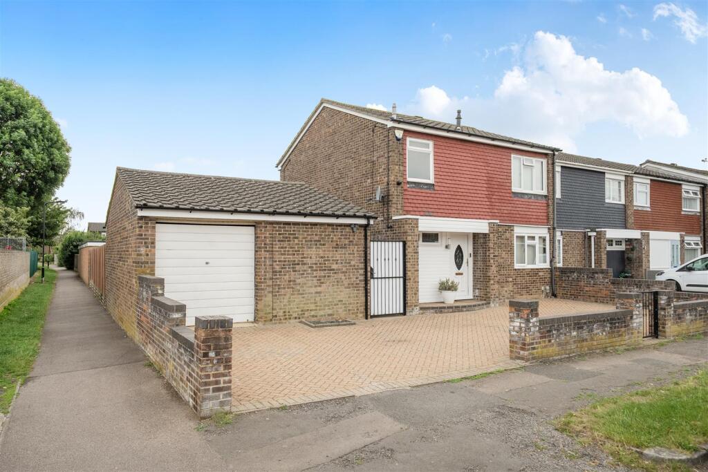 Main image of property: Pendennis Road, Bedford
