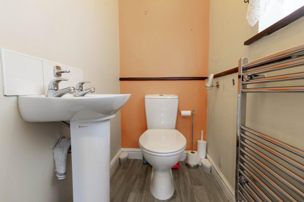 Ferndene, Bingley, West Yorkshire, BD16 photo 4