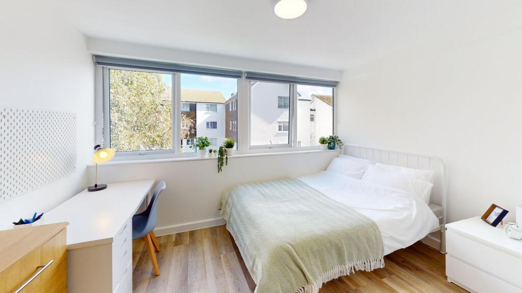 Apartment in Truro - View 5