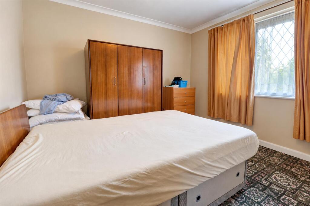 House in Walsall, Leighswood - View 4