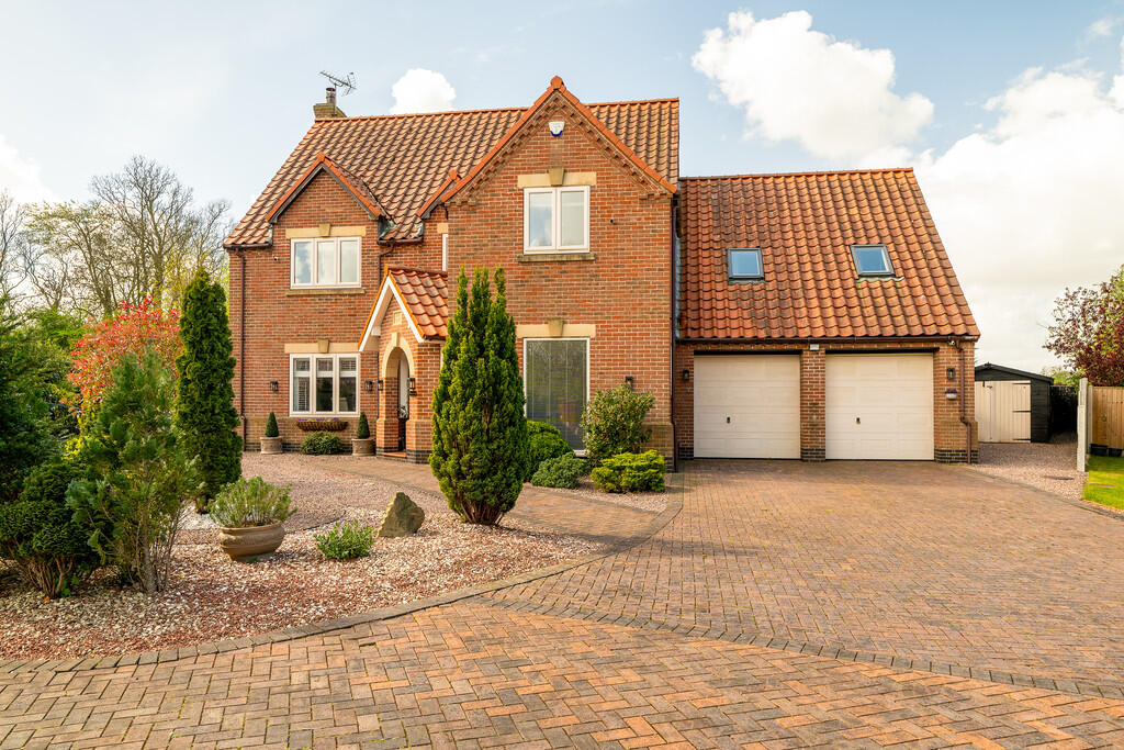 Main image of property: Manor View, Caunton, Newark