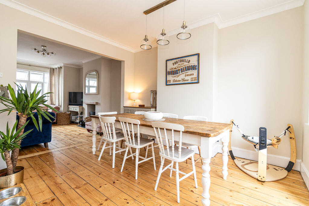 House in Portsmouth - View 3