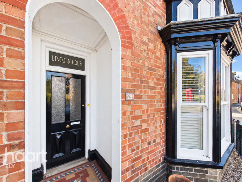 House in Cambridge - View 4