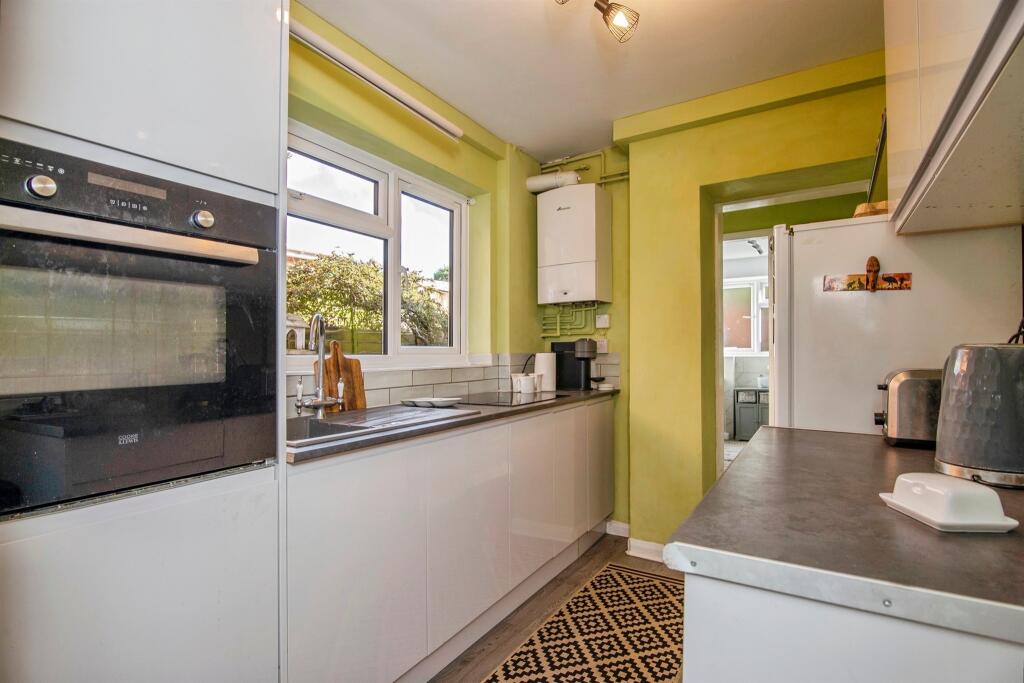 House in Worcester, Worcestershire - More