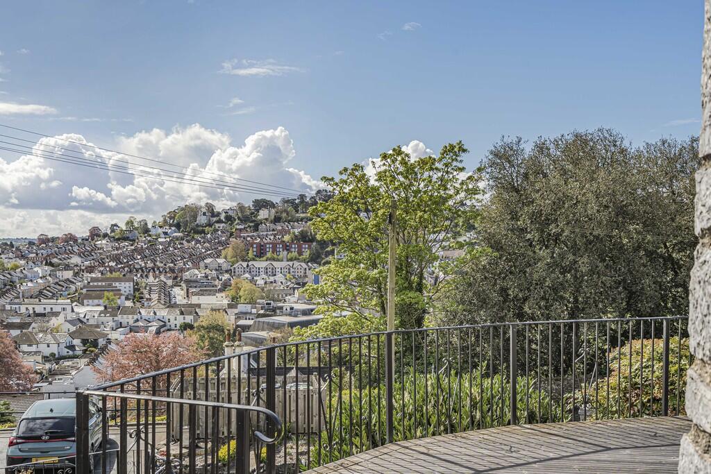 Seymour Road, Newton Abbot photo 2