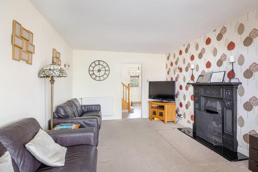 House in East Hertfordshire, Meesden - More