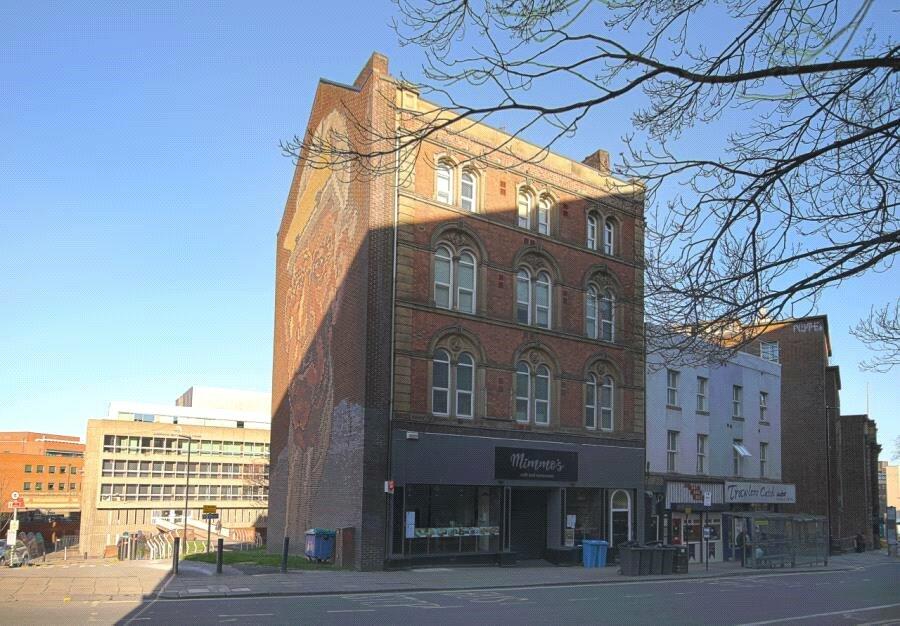 1-bed flat on Castle Street, Sheffield, South Yorkshire, S3, £90,000