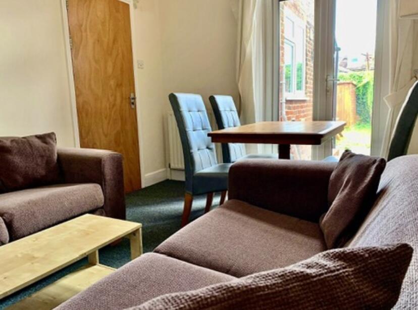 Main image of property: Livingstone Road,Southampton