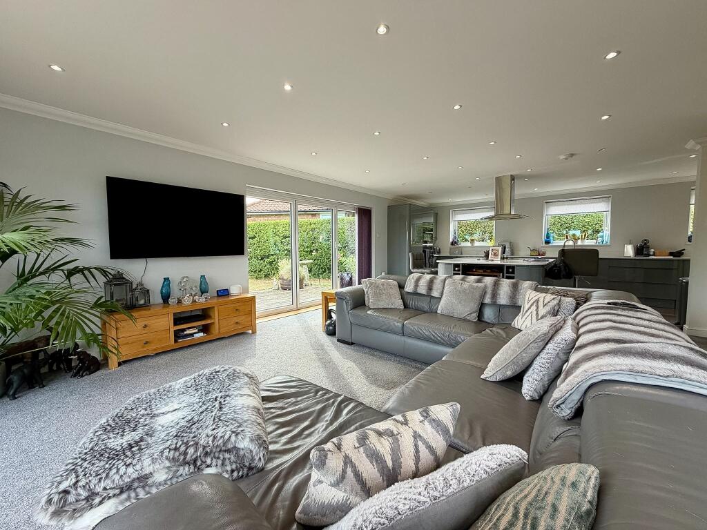 House in Ipswich - View 2