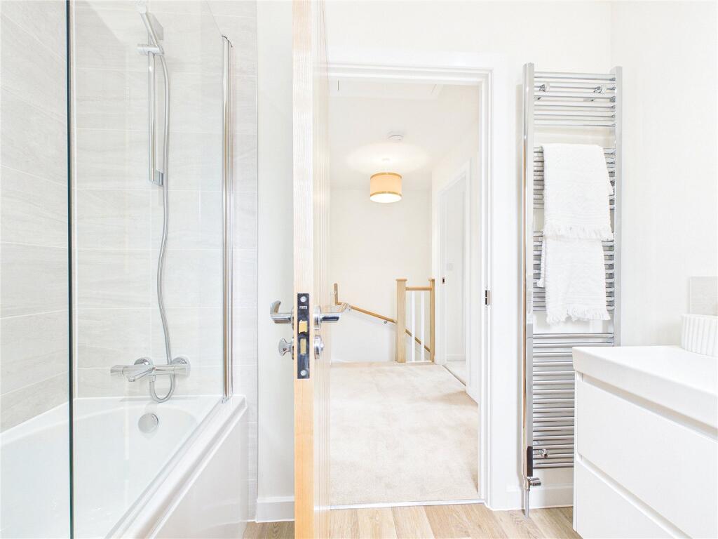 House in Malvern Hills, Saxon Meadow, Kempsey - More
