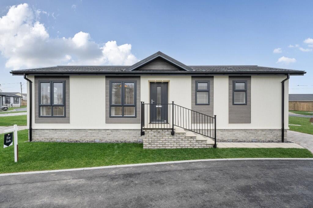 Main image of property: Reculver Lane,
Herne Bay,
Reculver,
Kent,
CT66ST