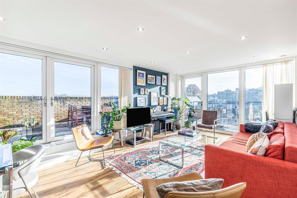 Main image of property: Roehampton Lane, Putney