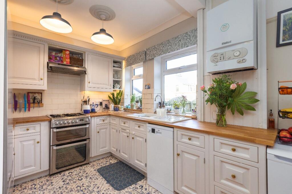 House in Lancaster - View 5
