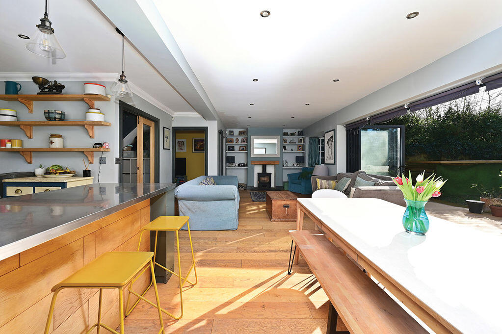 Main image of property: Little Binfields, Chineham