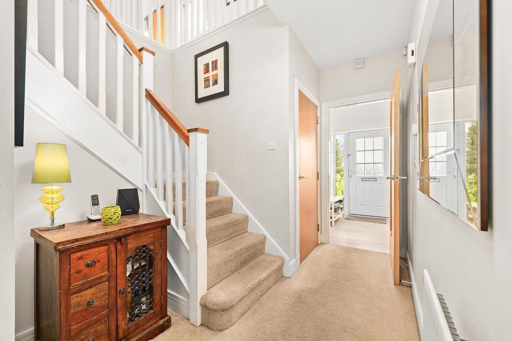 MacGregor Place, Kinnaird, Larbert, FK2 8RJ photo 4
