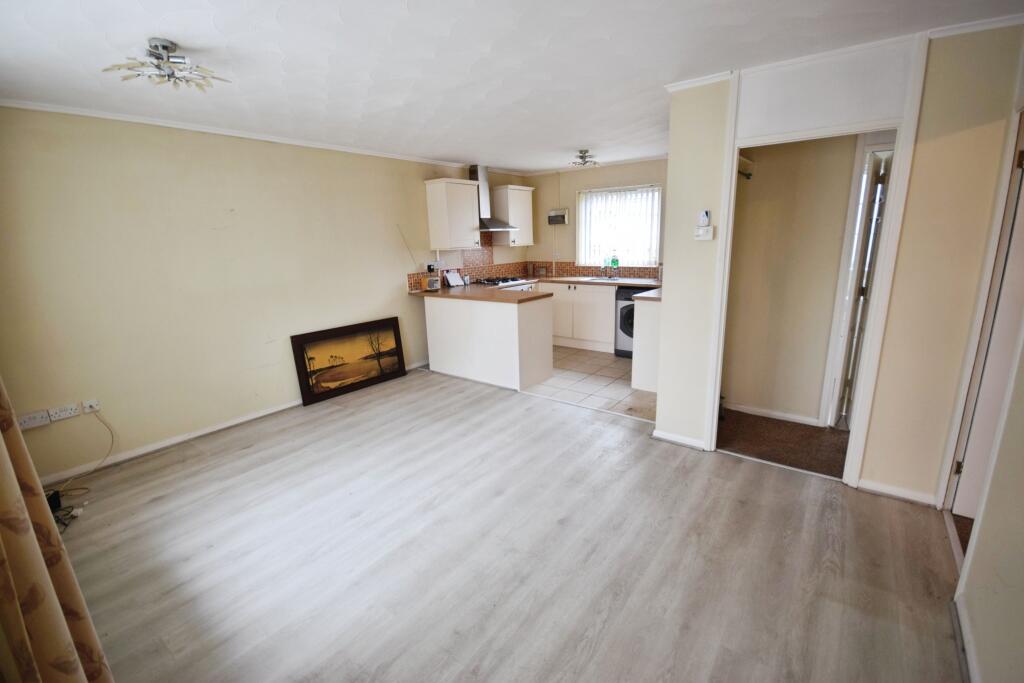 Langton Court, Skegness, PE25 photo 3