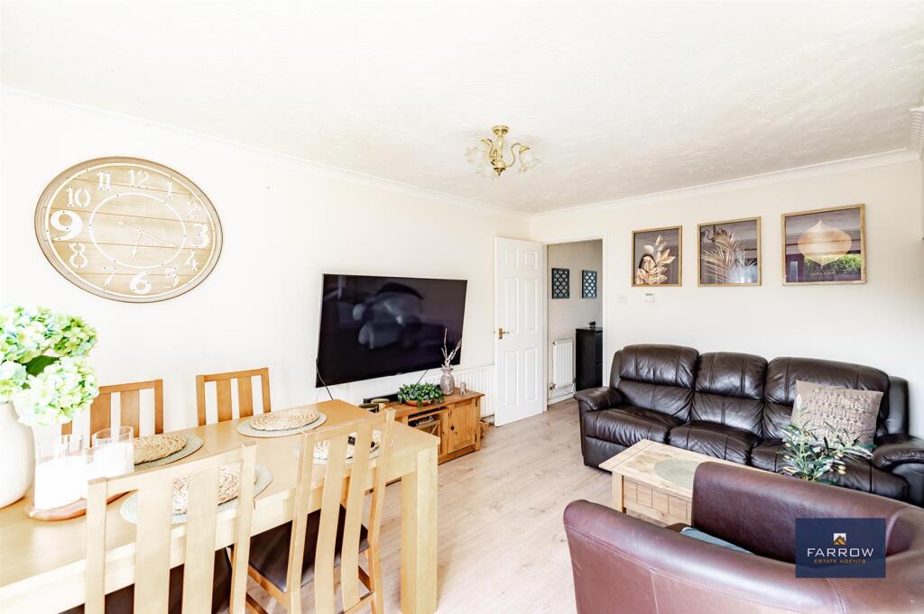 House in Doncaster - View 4