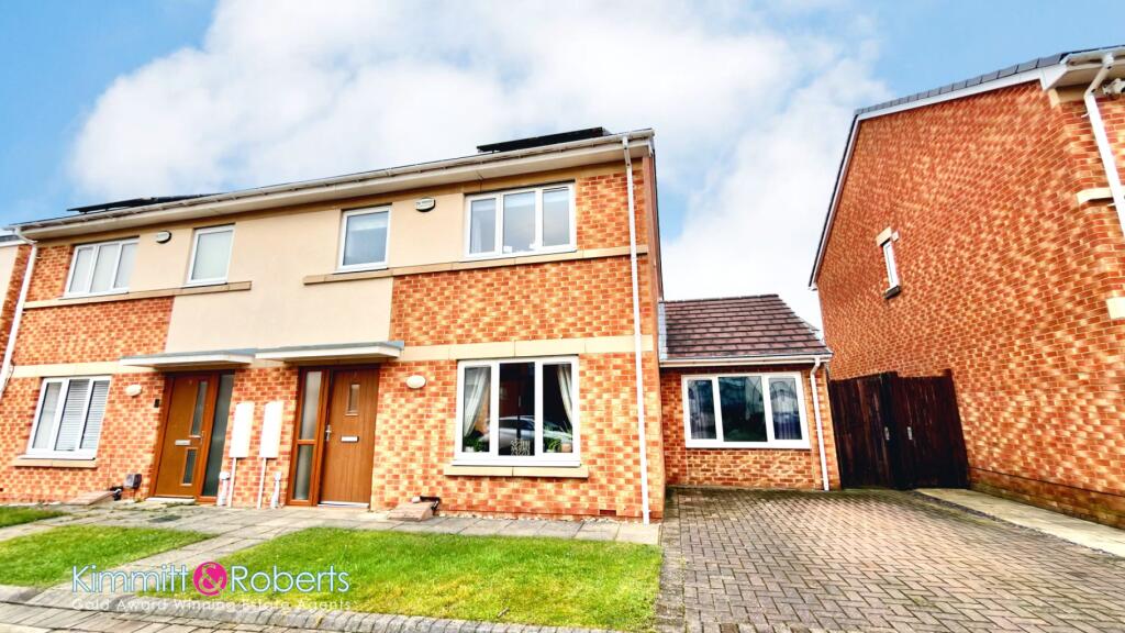 4-bed semi-detached on Spring Drive, Houghton le Spring, Tyne and Wear, DH5 8BN, £180,000