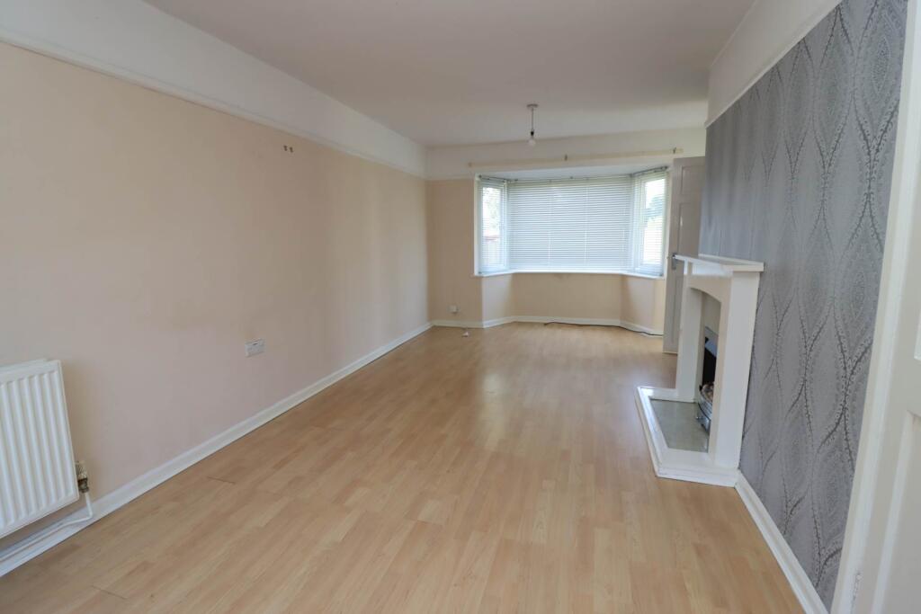 House in Wirral, Liverpool City Region - View 4