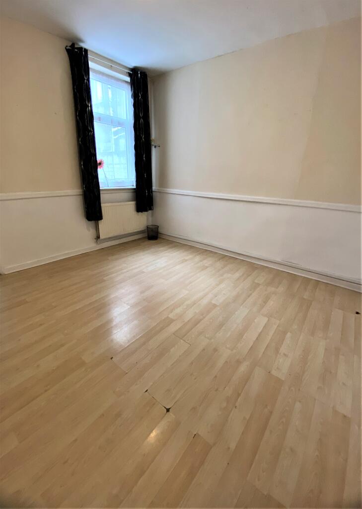 House in Cardiff - View 5