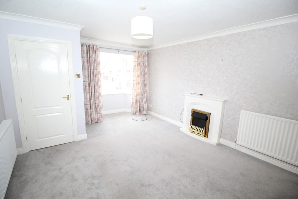 House in Wakefield - View 2