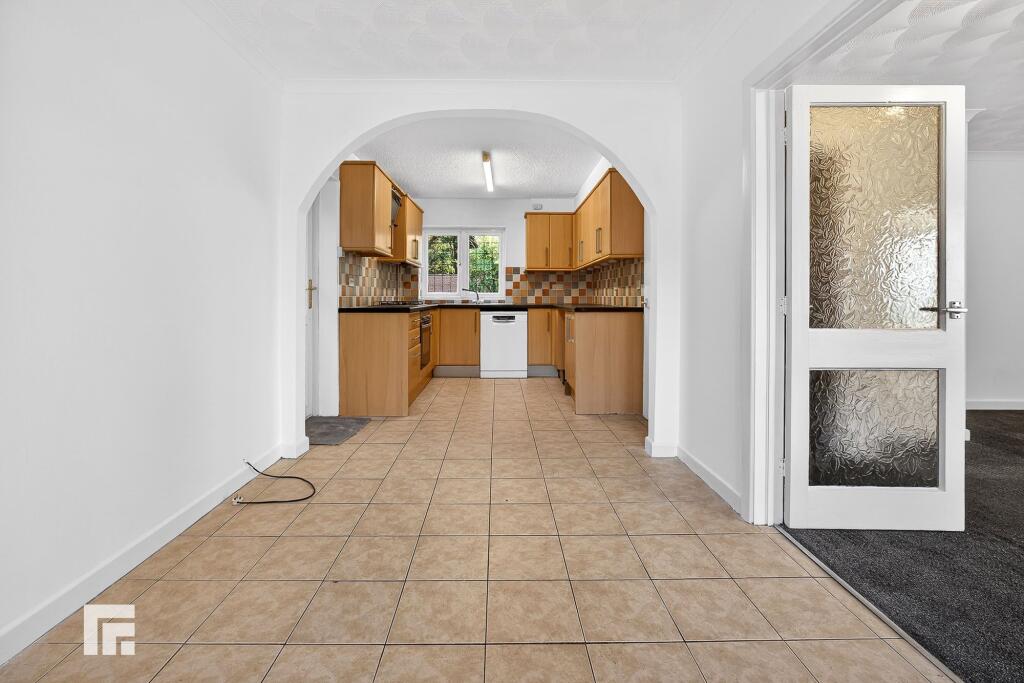 House in Cardiff, Pentrebane, Fairwater - More