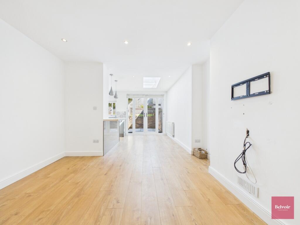 House in Swansea - View 3